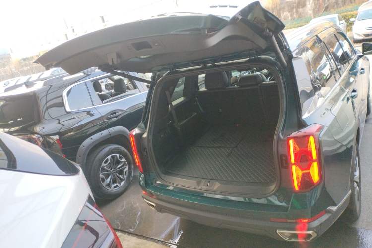 Used GAC Trumpchi GS8 2022 Flagship Series 2.0 TGDI Two-Wheel-Drive Prestige Edition (7 Seats) Trunk