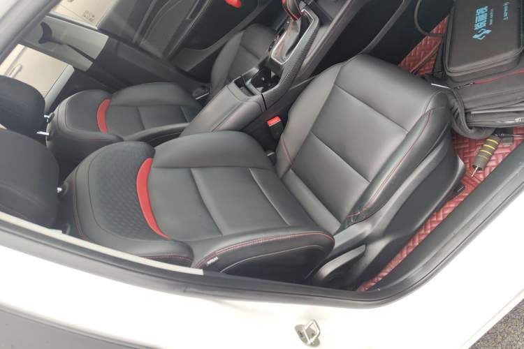 Used MG 5 2021 Revised Version 180 DVVT CVT Youth Luxury Edition