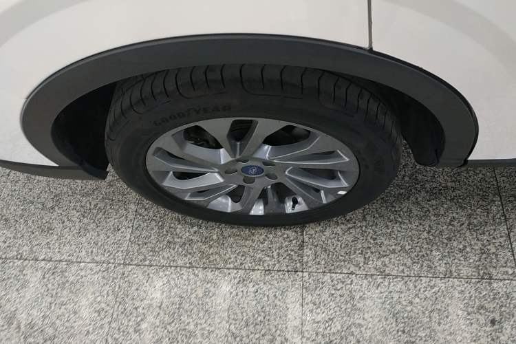 Used Ford Equator 2021 EcoBoost 225 Premier 6-Seater
