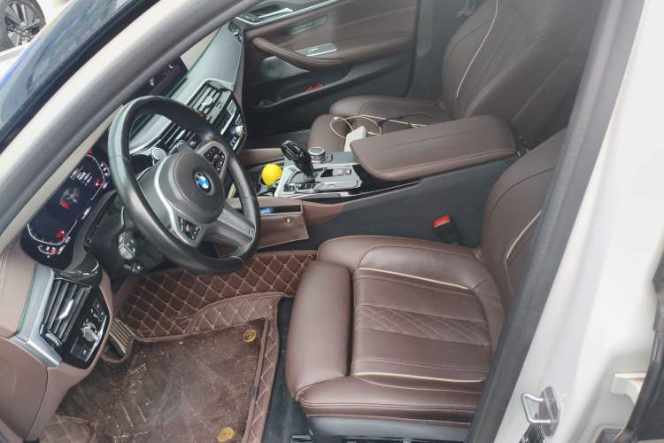 Used BMW 5 Series 2022 Second Facelift 530Li Luxury Version M Sport Package