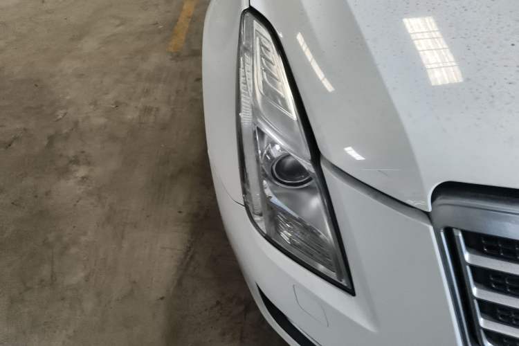 Used Cadillac XTS 2015 28T Comfort Model
