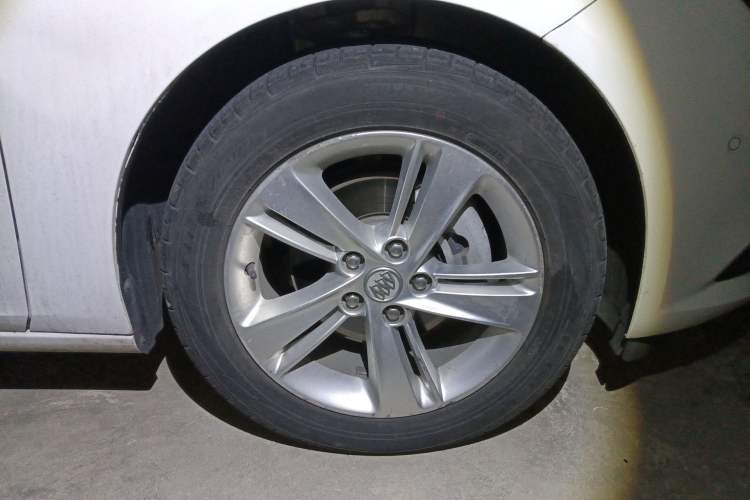 Used Buick Regal 2019 20T Luxury Model China V Standard Right Front Wheel Hub