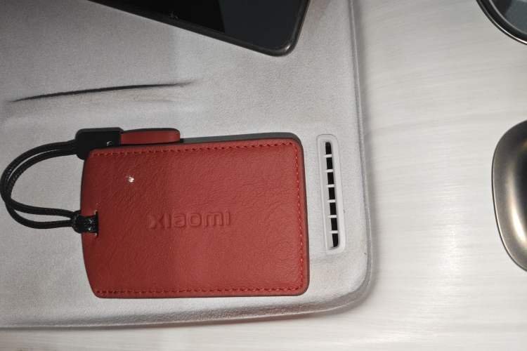 Used Xiaomi Auto SU7 2024 Rear-Drive Ultra-Long Range Advanced Pro-Level Intelligent Driving Version Interior 1