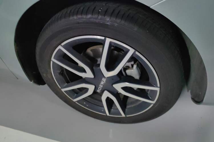 Used Roewe D6 2025 450km Deluxe Edition