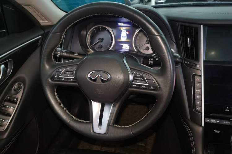 Used Infiniti Q50L 2018 2.0T Comfort Edition China V Standard
