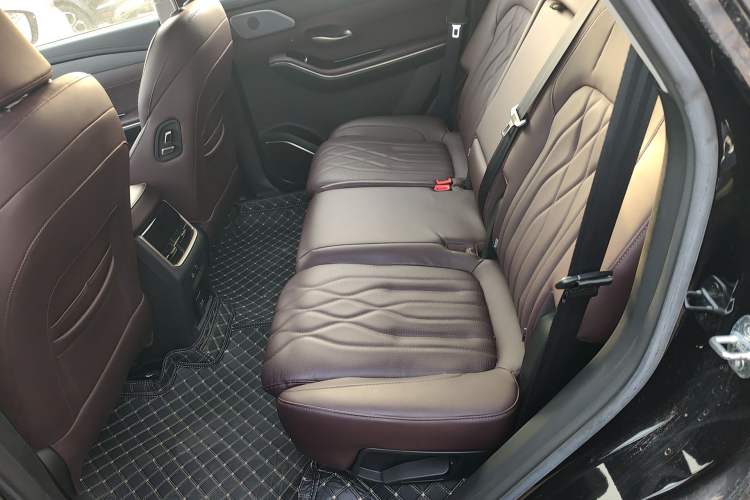 Used JETOUR X90 PRO 2024 2.0T DCT Luxury Edition 5 Seats
