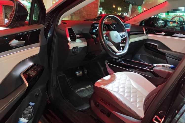 Used Volkswagen ID.6 CROZZ 2022 Long-Range Lite PRO Edition
