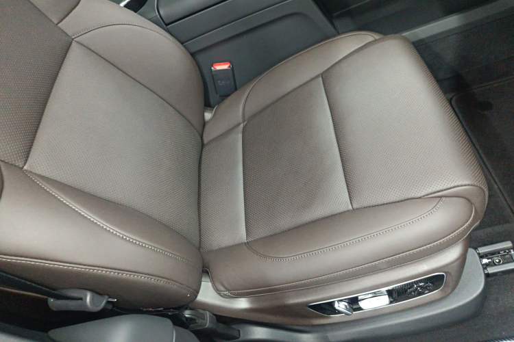 Used Li Auto L9 2022 Max model Right Front Seat