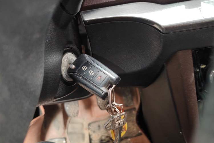 Used Venucia M50V 2017 1.5L XL Manual Comfort Edition Vehicle Key