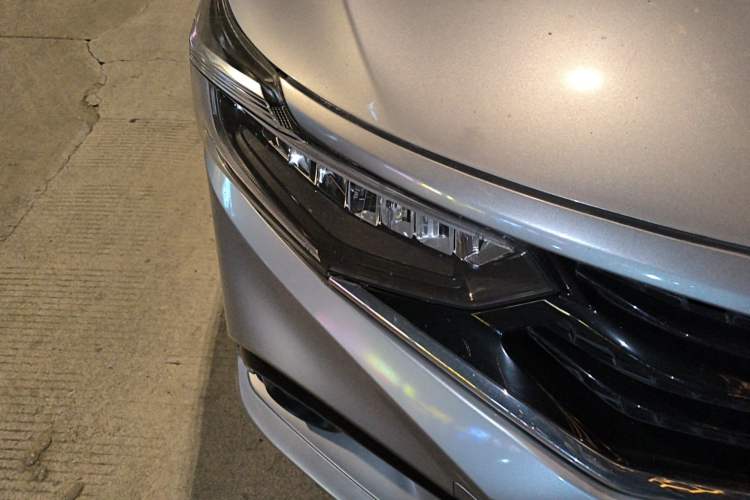 Used Honda Envix 2019 180TURBO CVT Enjoyment Edition China V Right Front Headlight