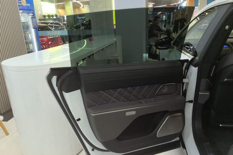 Used Nio ET9 2025 100 kWh
