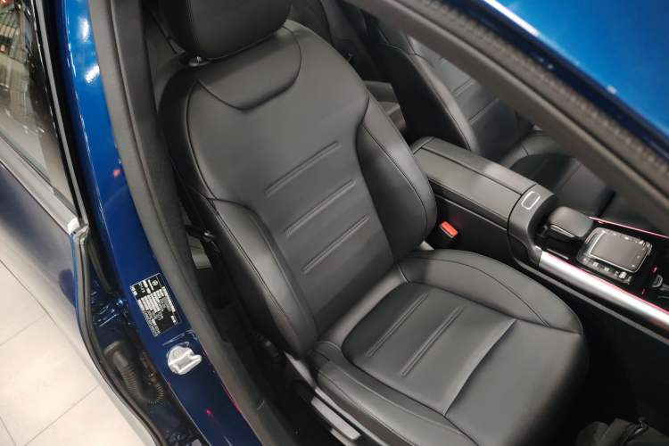 Used Mercedes-Benz EQA 2023 EQA 260