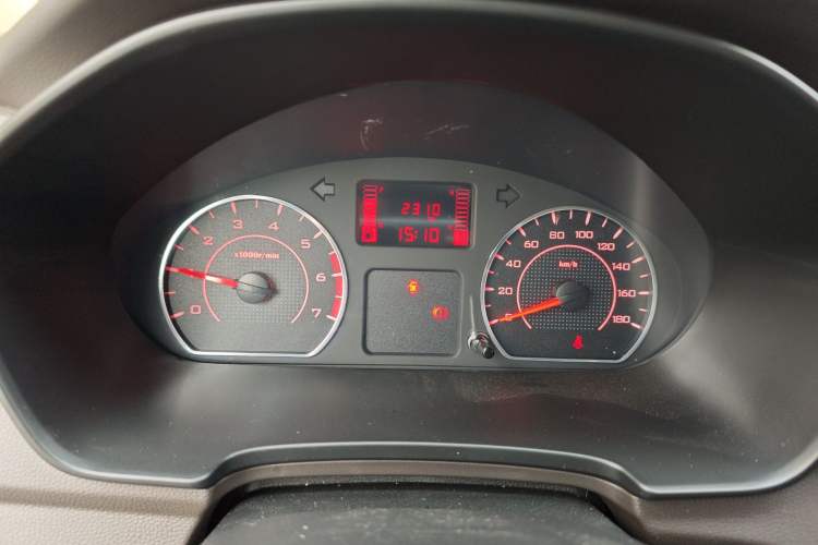 Used Wuling Hongguang V 2022 1.5L Jingqu Edition Electric-Assist LAR Instrument Cluster