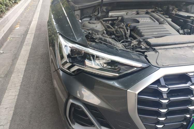 Used Audi Q3 2021 35 TFSI Fashion Dynamic Model

