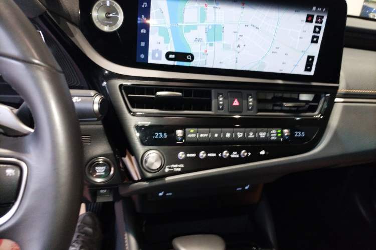Used Lexus ES 2023 200 Excellence Edition Audio And AC Panel