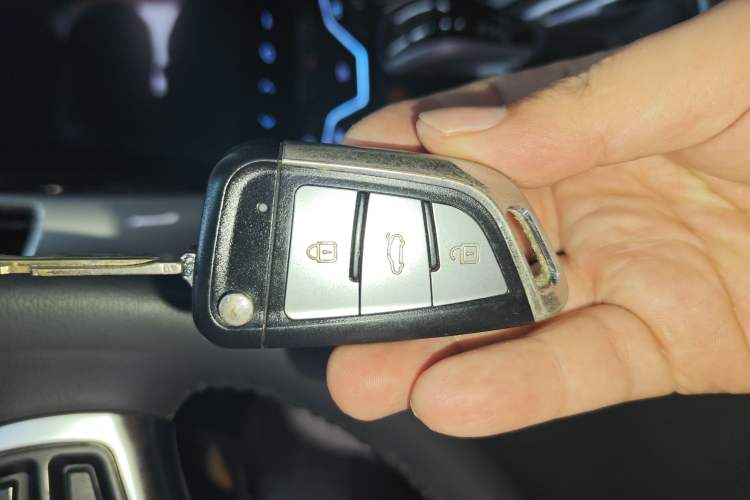 Used Luxgen U6 SUV 2018 1.8T Classic Sunroof Edition
