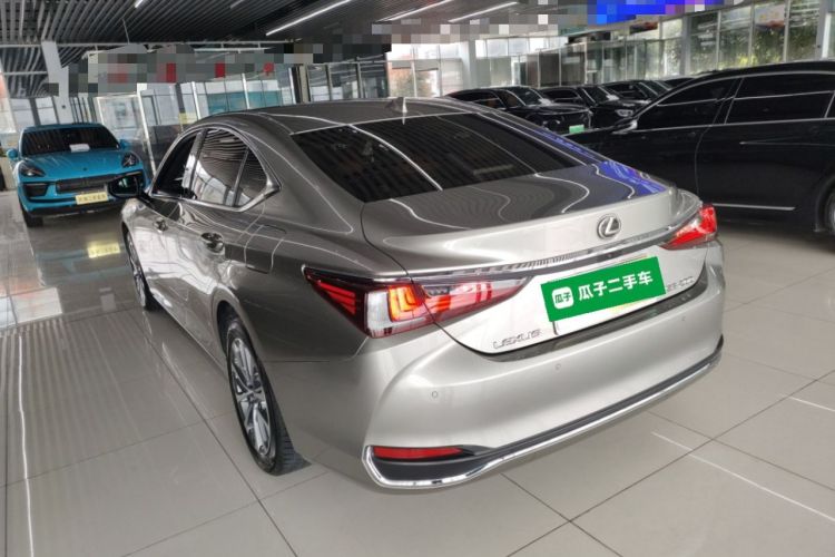 Used Lexus ES 2023 200 Excellence Edition