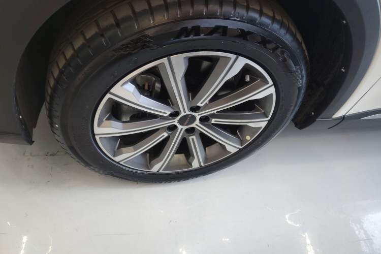 Used EXEED Stellar C-DM 2025 100 Long-Range Plus Two-Wheel Drive
