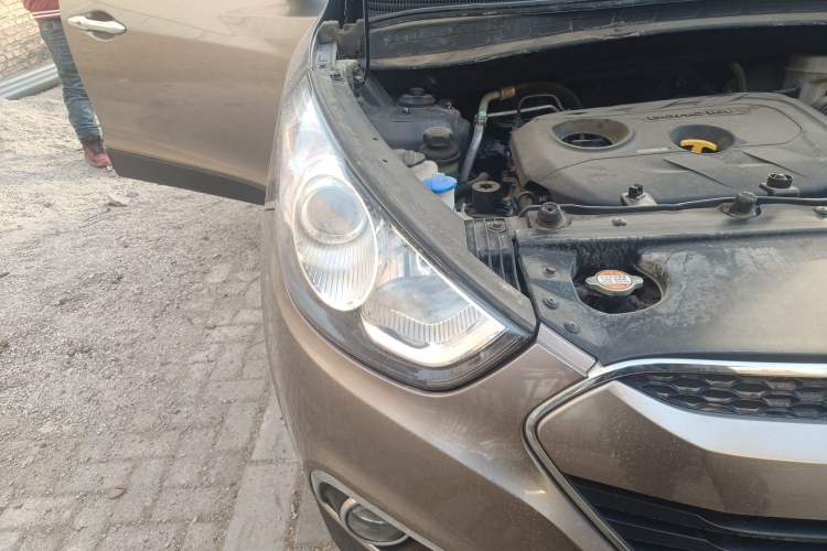 Used Hyundai ix35 2012 2.0L Automatic Two-Wheel Drive Elite Edition GLS