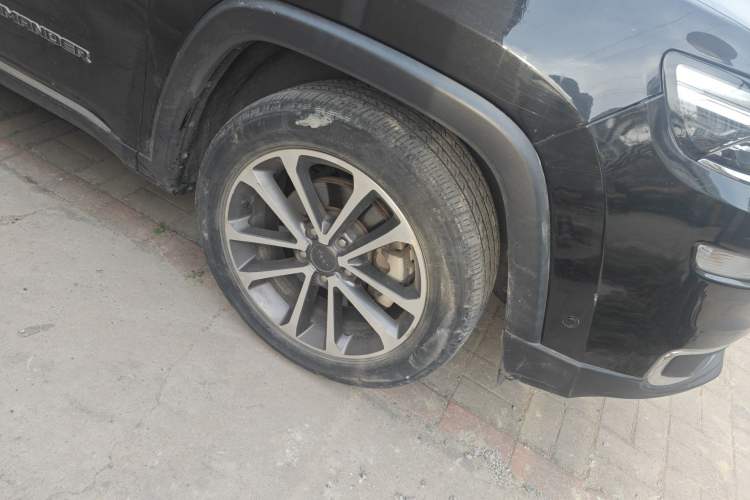 Used Jeep Grand Commander 2018 2.0T Four-Wheel Drive Premium Navigation Version China V