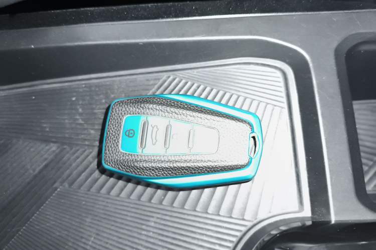 Used Geely Auto Coolray 2022 Bin Yue COOL 1.5TD DCT Hot Engine Edition
