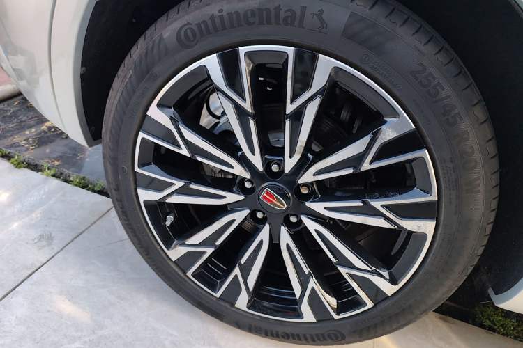 Used Hongqi HS5 2023 2.0T Four-Wheel Drive Flagship Pro Edition
