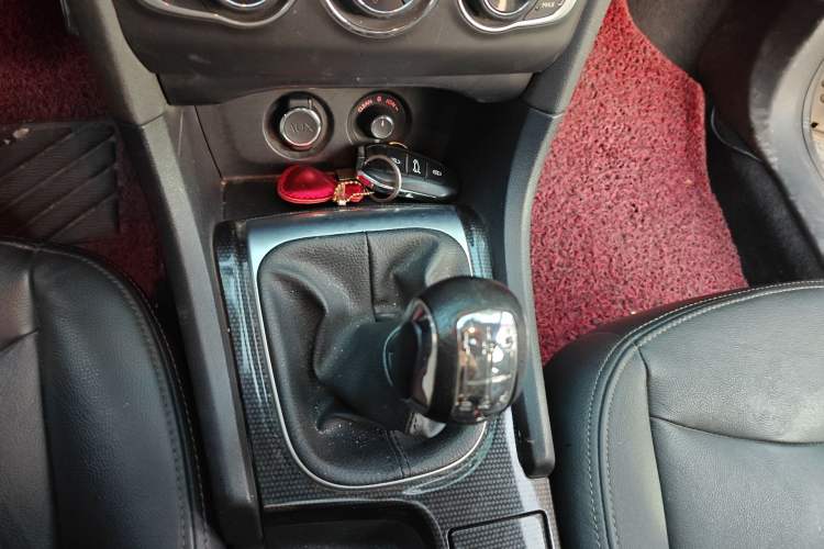 Used Citroen C4L 2014 1.8L Intelligent Drive Manual Version – Dynamic Edition