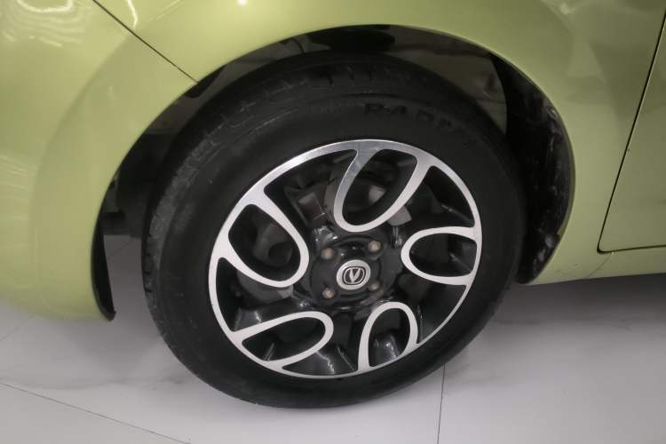 Used Changan Benni 2015 1.4L IMT Luxury Model China IV
