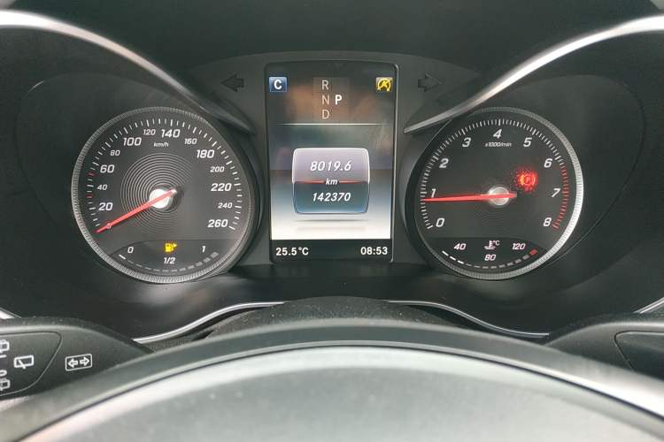 Used Mercedes-Benz GLC 2019 GLC 260 L 4MATIC Dynamic Model Instrument Cluster