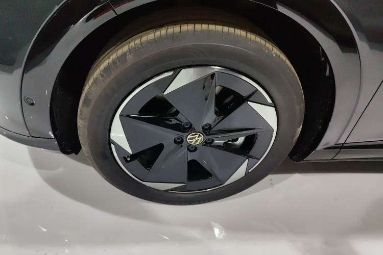 Used Volkswagen ID.UNYX 2025 Pure Model