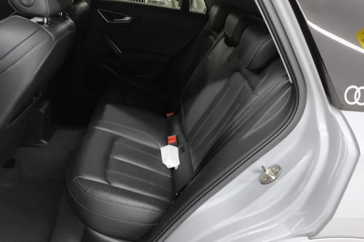 Used Audi Q2L 2022 35 TFSI Progressive Dynamic Edition
