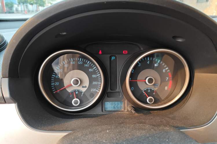 Used Buick Excelle 2011 1.6LX-AT Instrument Cluster