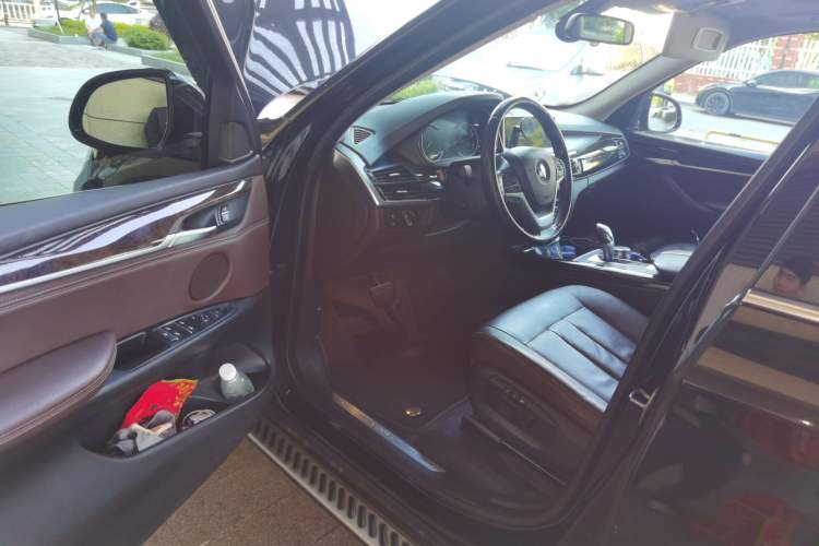 Used BMW X5 2017 xDrive28i