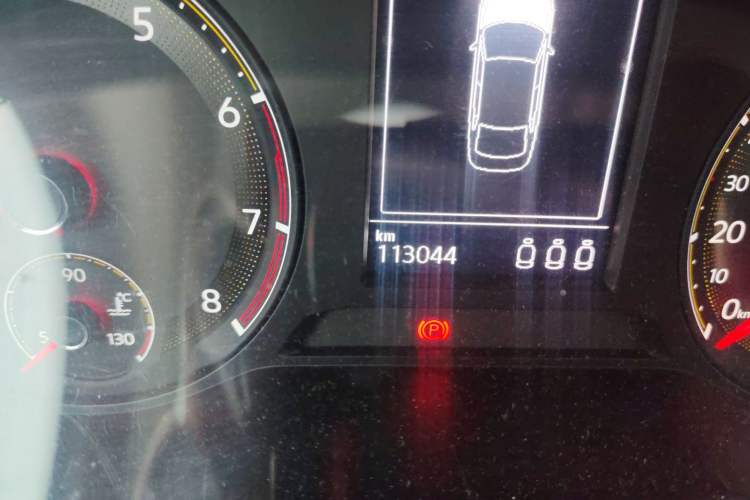 Used Volkswagen Bora 2020 1.5L Automatic Elite Version Odometer Close Up