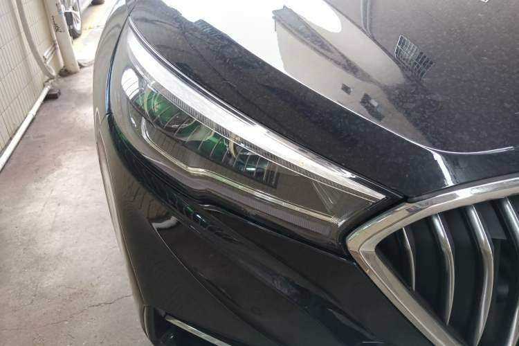 Used Hongqi H5 2022 Classic Model 1.5T DCT Flagship Edition Right Front Headlight