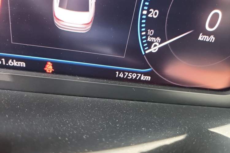 Used Volkswagen Passat 2019 380TSI Luxury Edition China VI Standard Odometer Close Up