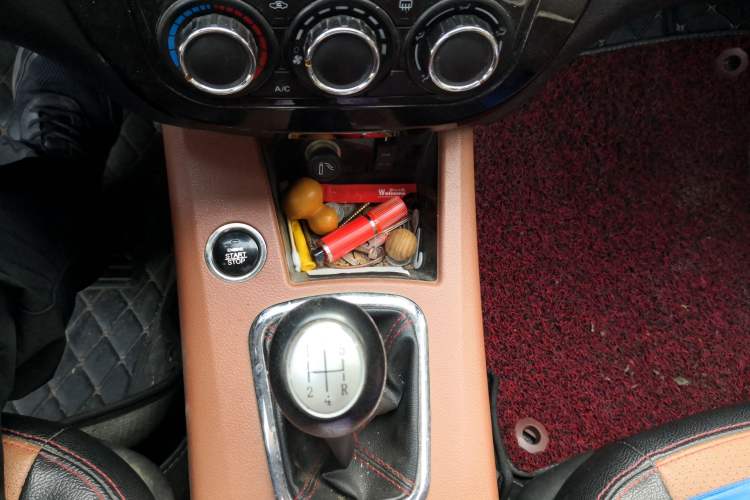 Used FORTHING Joyear X5 2015 1.6L Manual Luxury Model