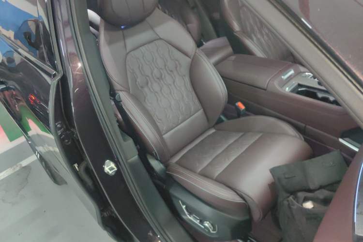 Used Lynk & Co 09 EM-P 2021 2.0T PHEV Ultra Six-Seater
