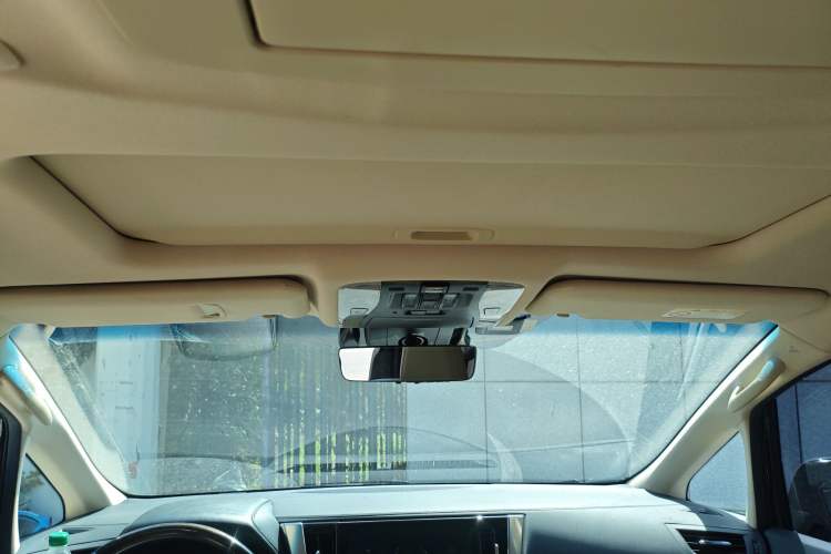 Used Toyota Alphard 2023 Dual-Motor 2.5L Premium Golden Edition