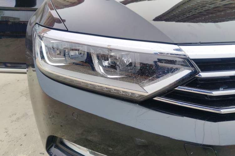 Used Volkswagen Magotan 2018 330TSI DSG Luxury Model