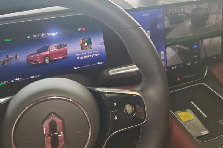 Used Hima AITO M8 2025 Extended-Range Ultra Version 53.4 kWh 5-Seater Edition
