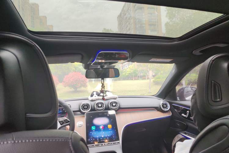 Used Mercedes-Benz C-Class 2025 C 260 L Headliner