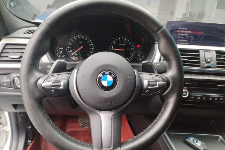 Used BMW 3 Series 2019 320i M Sport Night Edition
