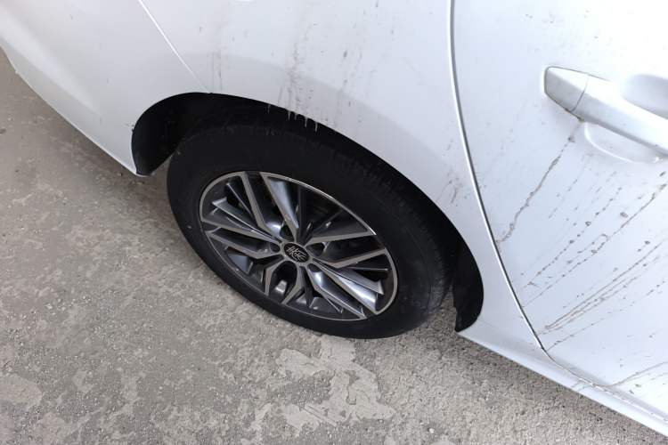 Used BYD Qin PLUS 2023 Champion Edition DM-i 120KM Excellence Model