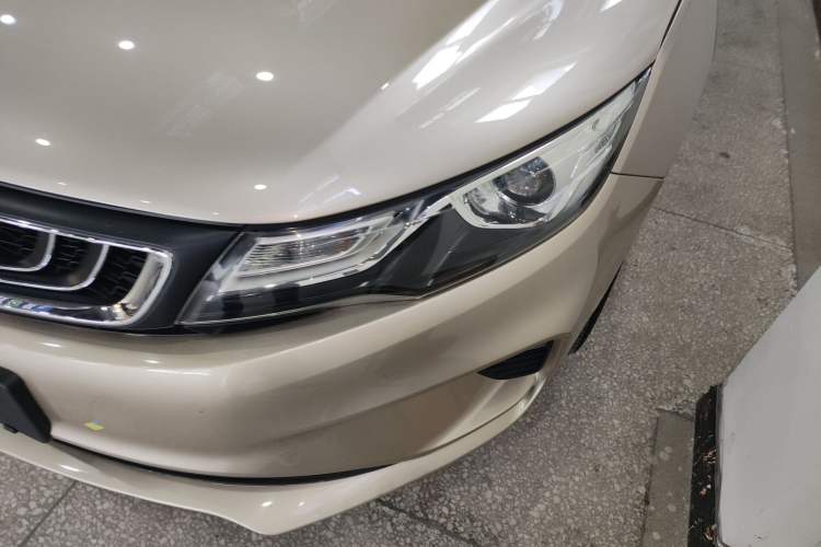 Used Geely Auto Emgrand GL 2018 1.4T DCT Prestige Smart Connectivity Version Left Front Headlight