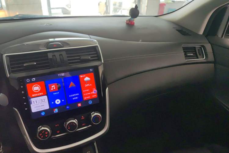 Used Nissan Tiida 2019 1.6L CVT Cool Edition China VI Standard Audio And AC Panel