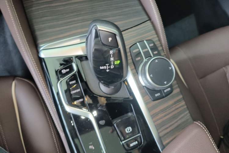 Used BMW 5 Series 2023 530Li Leading Edition Luxury Package