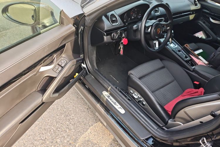 Used Porsche 718 2022 Boxster T 2.0T Driver Seat