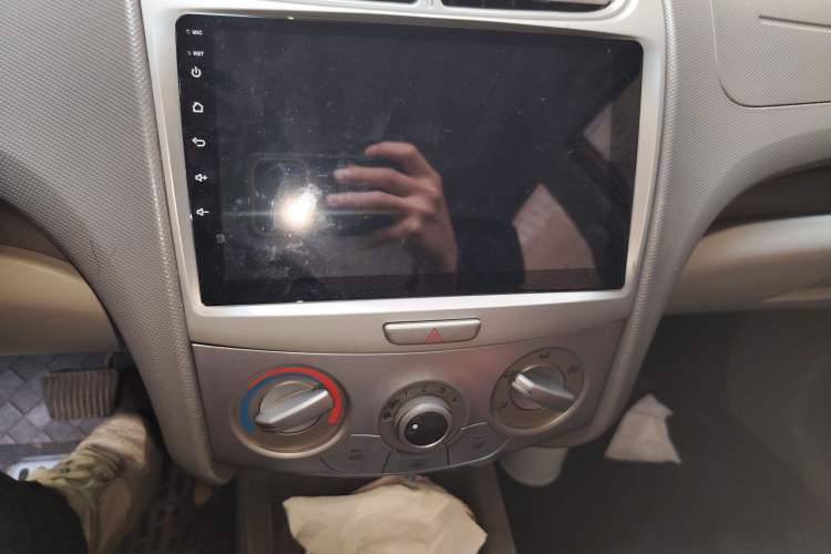 Used Chevrolet Sail 2013 Hatchback 1.4L AMT U-Style Edition