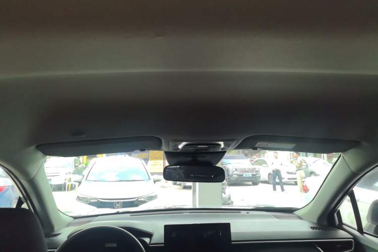 Used Toyota Corolla Cross 2023 2.0L Pioneer Edition
